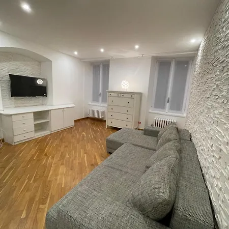 The Three Bs - House Bérgamo